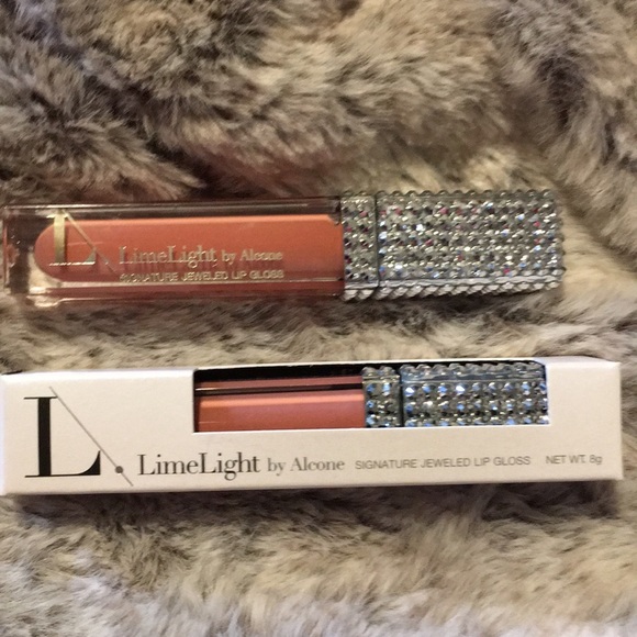 Limelight by Alcon signature Jeweled lipgloss - Picture 3 of 3